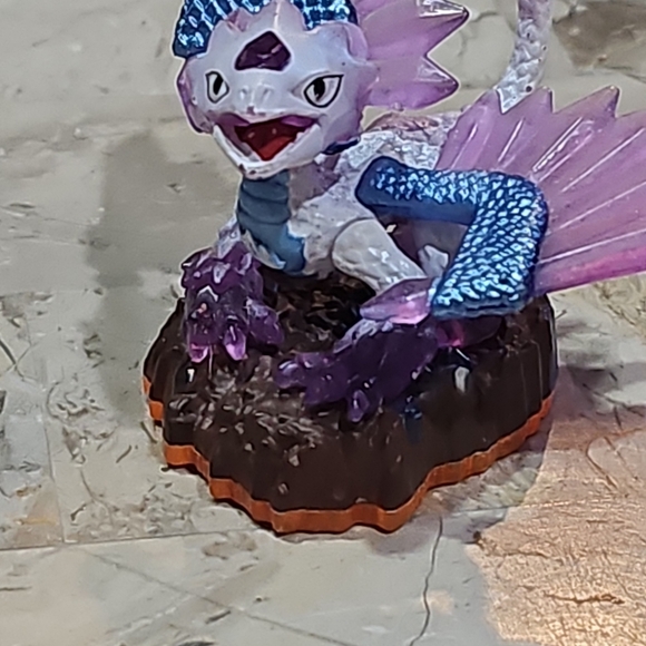 Skylanders Giants Flashwing Figure - Picture 4 of 6